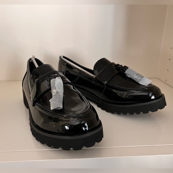 🎉LAST PIECE 🎉JONES NEW YORK Lug Sole Loafers - Picture 5 of 5